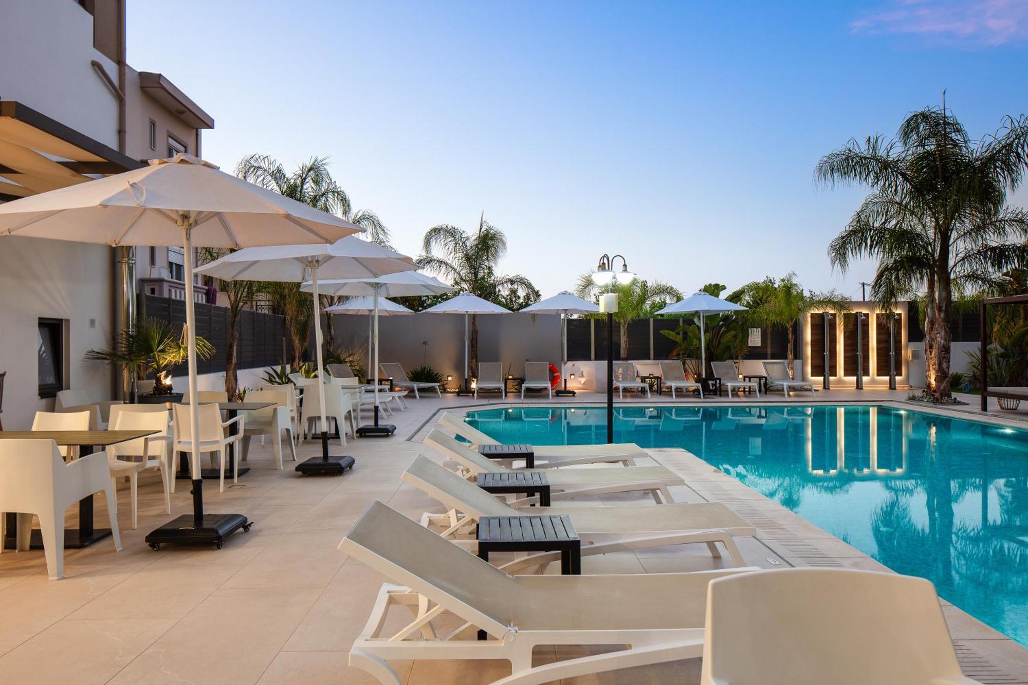 Sapphire Blue Suites Kíssamos Екстериор снимка