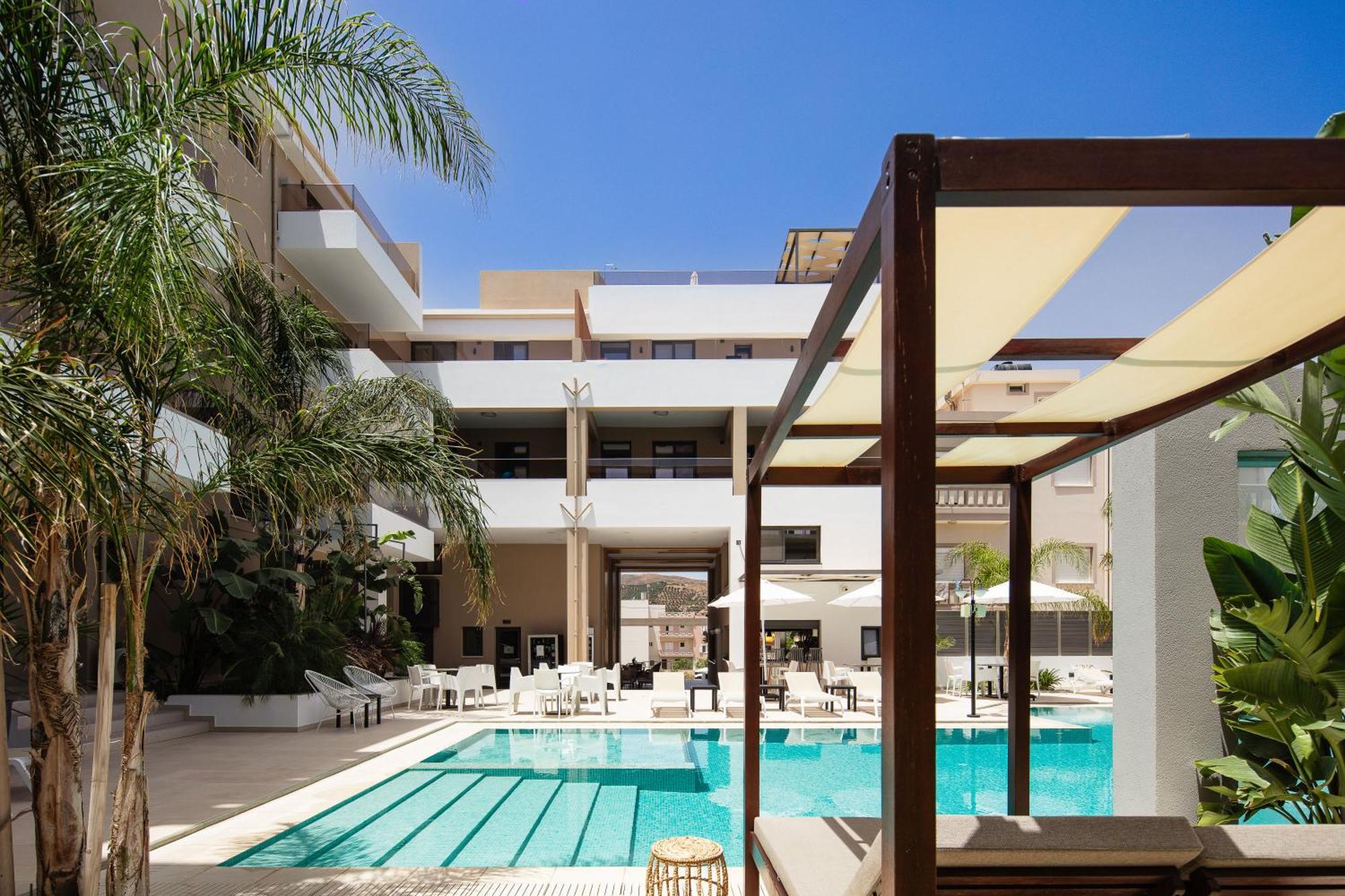 Sapphire Blue Suites Kíssamos Екстериор снимка